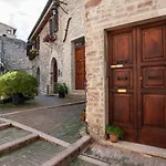 Casa Clara Assisi *