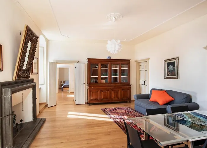 Casa Clara - A Due Minuti Dalla Piazza Del Comune