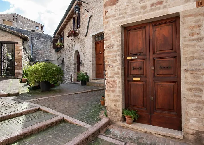 Casa Clara - A Due Minuti Dalla Piazza Del Comune *